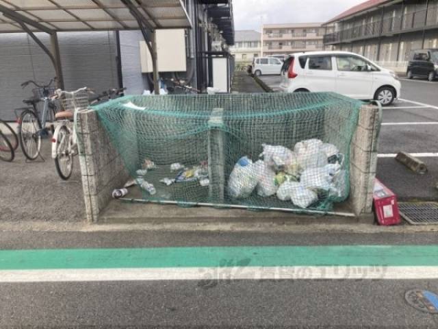 ゴミ置き場
