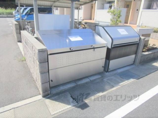 ゴミ置き場