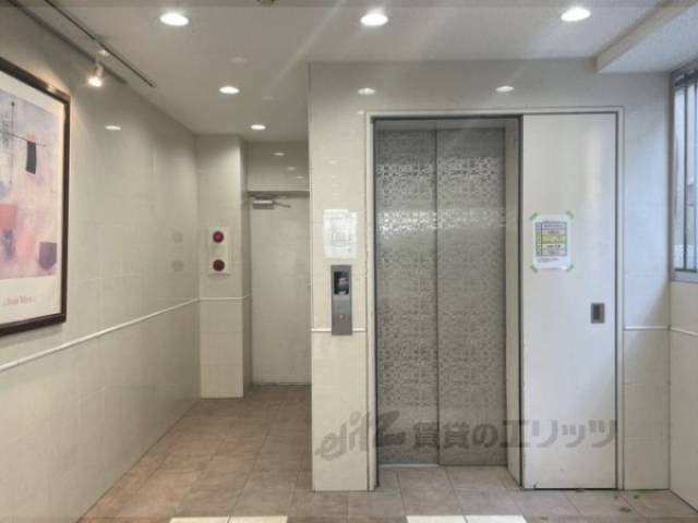エレベーター