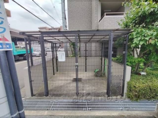 ゴミ置き場