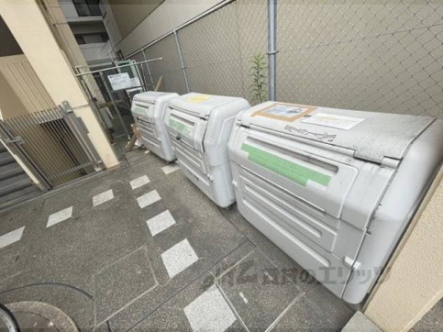 ゴミ置き場