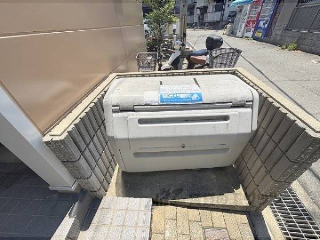 ゴミ置き場