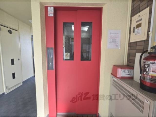 エレベーター