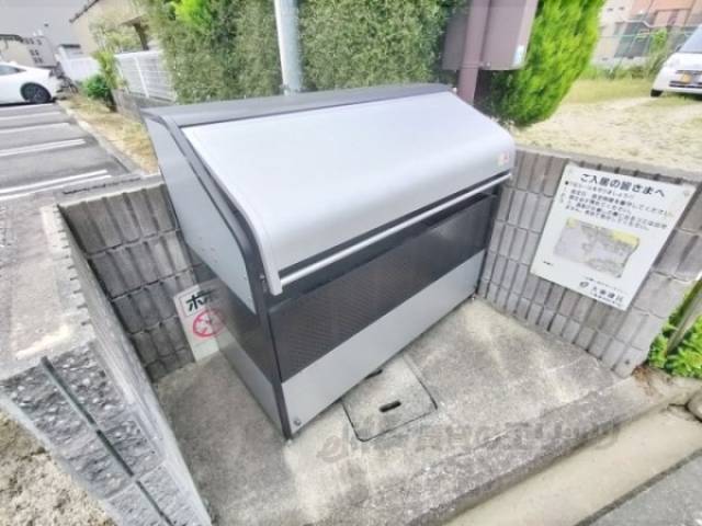 ゴミ置き場