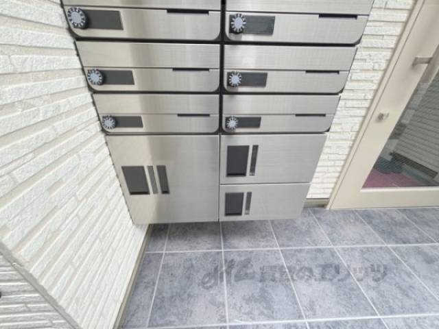 宅配ボックス