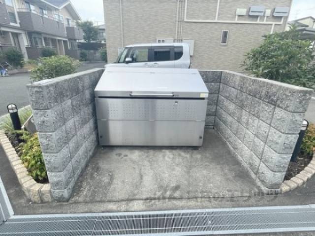 ゴミ置き場