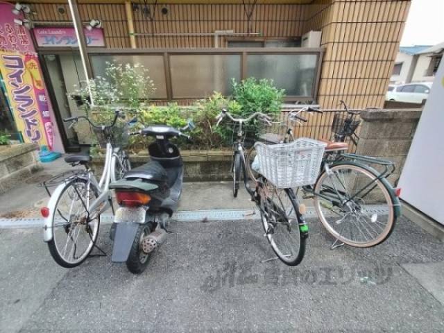 駐輪場