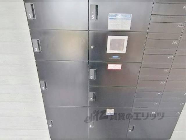 宅配ボックス