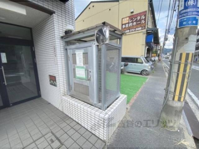 ゴミ置き場