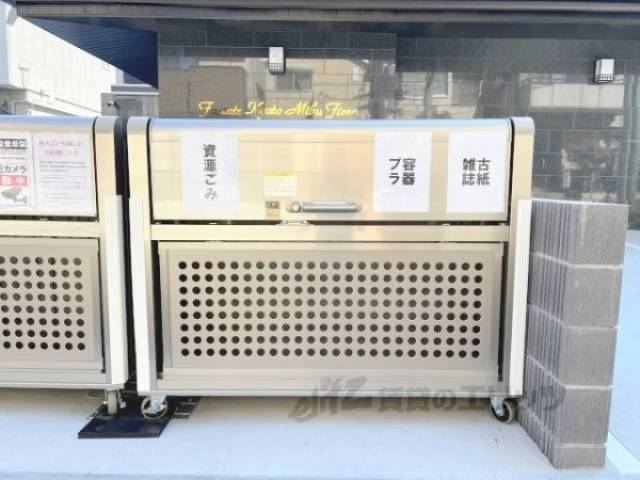 ゴミ置き場