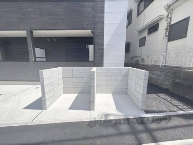ゴミ置き場