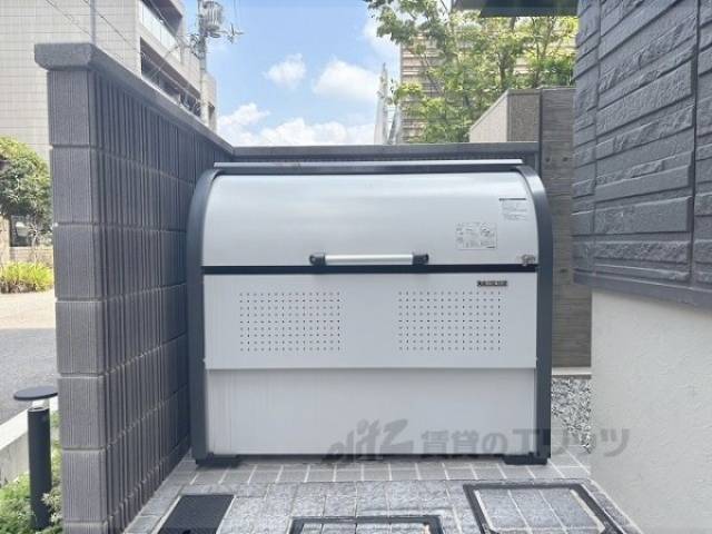 宅配ボックス
