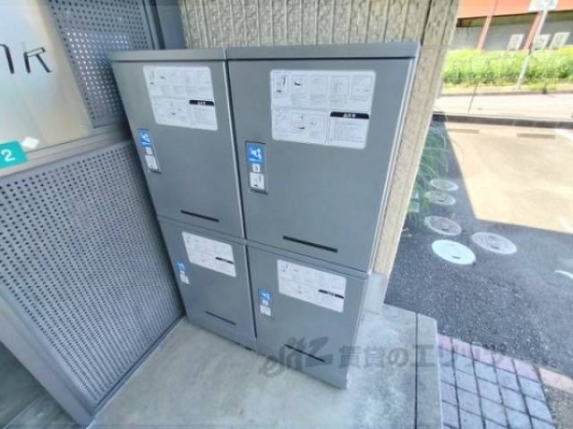 宅配ボックス