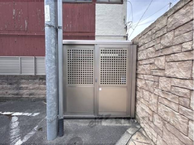 ゴミ置き場