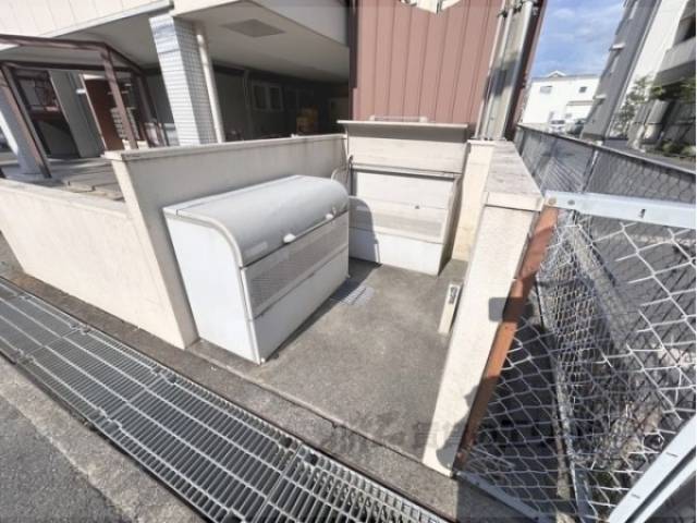 ゴミ置き場