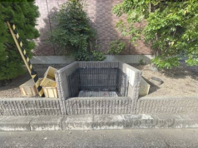 ゴミ置き場