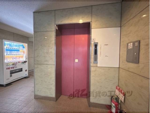 エレベーター