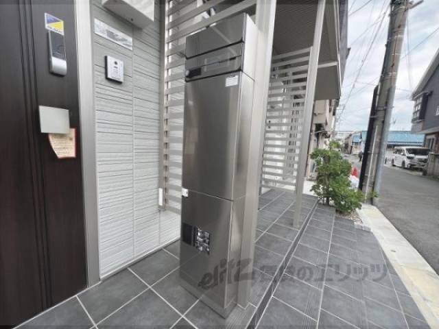 宅配ボックス