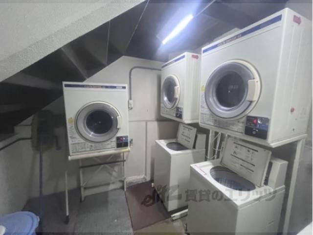 コインランドリー