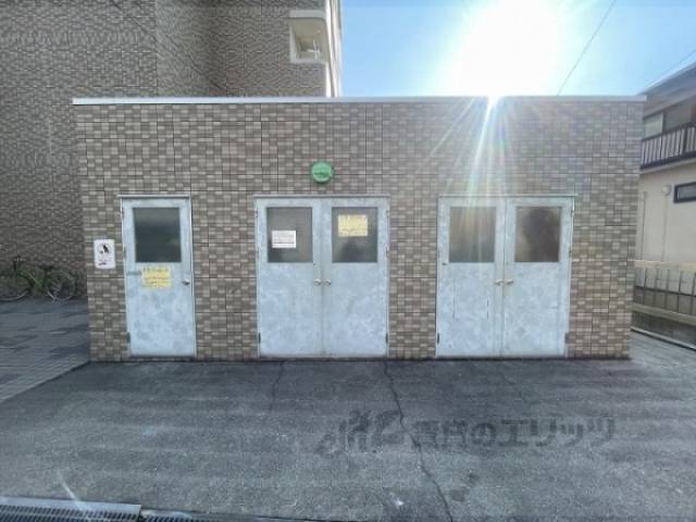 ゴミ置き場