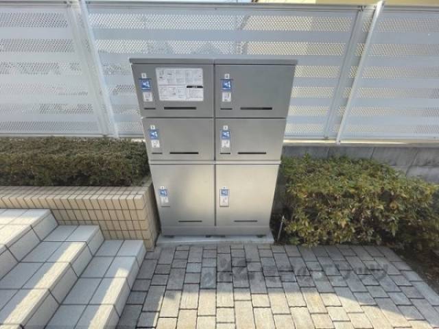 宅配ボックス
