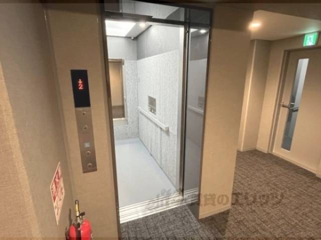 エレベーター