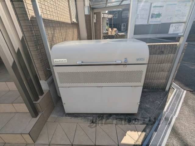 ゴミ置き場