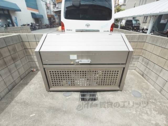 ゴミ置き場