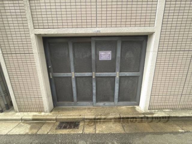ゴミ置き場