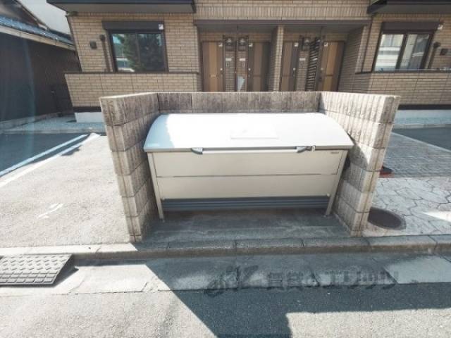 ゴミ置き場