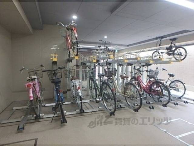 駐輪場