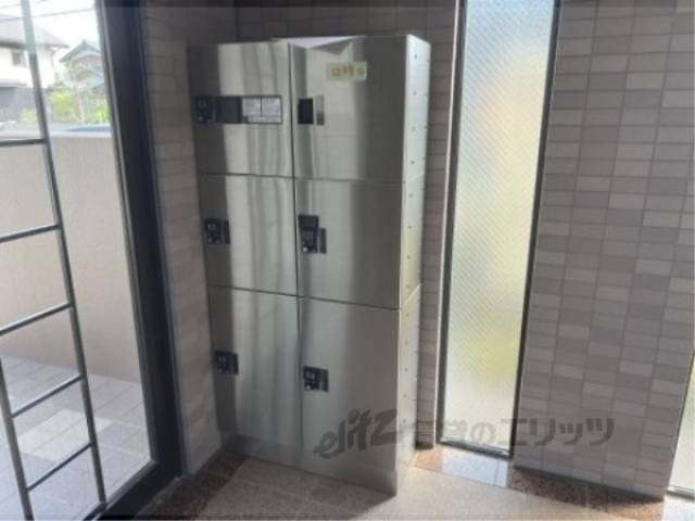 宅配ボックス