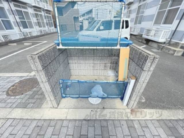 ゴミ置き場