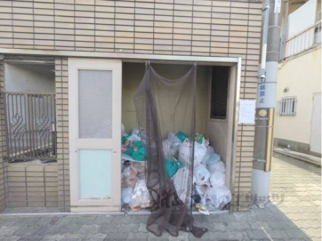 ゴミ置き場