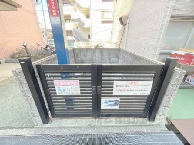 ゴミ置き場