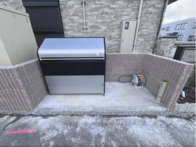 ゴミ置き場