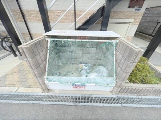 ゴミ置き場