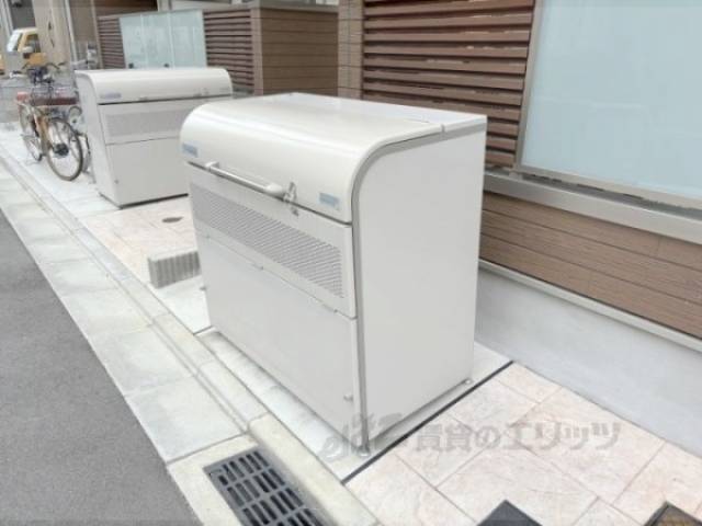 ゴミ置き場