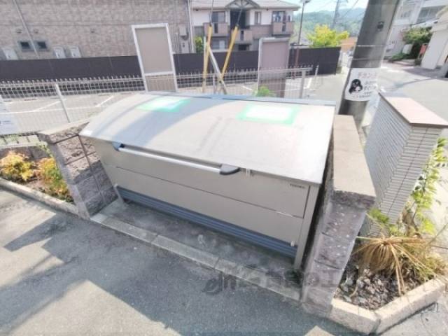 ゴミ置き場