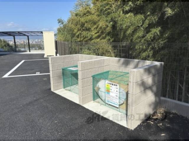 ゴミ置き場