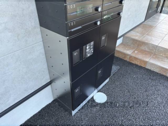 宅配ボックス