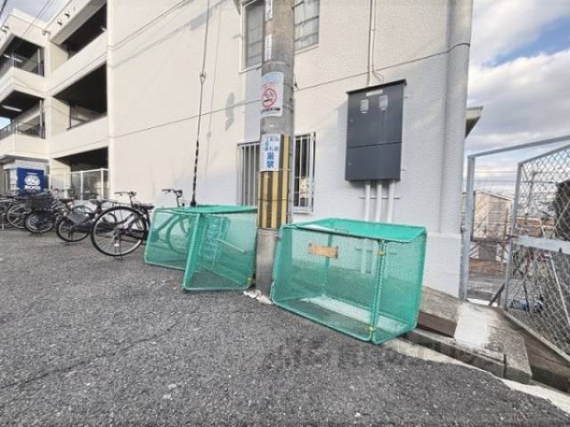 ゴミ置き場