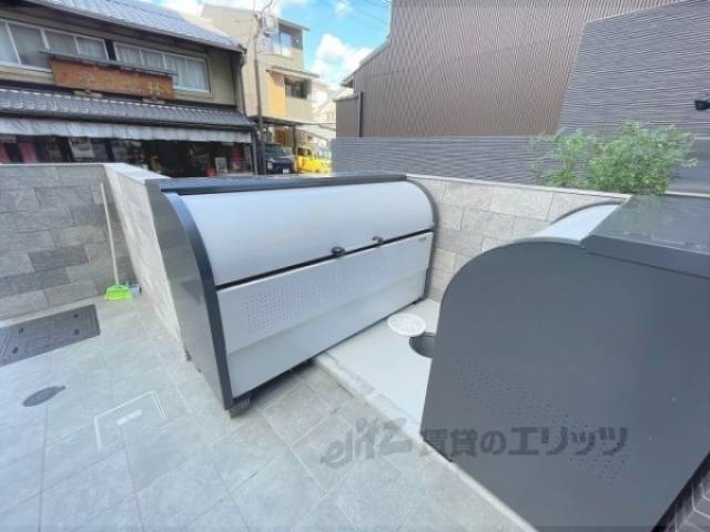 ゴミ置き場