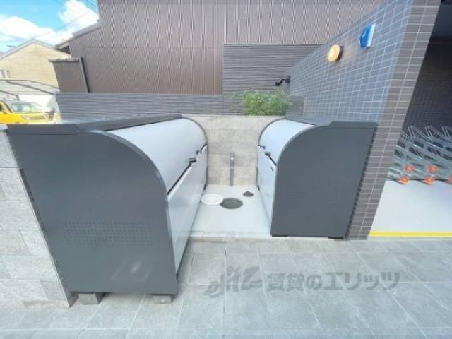 ゴミ置き場