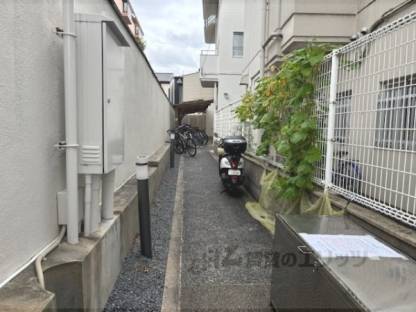 物件への通路