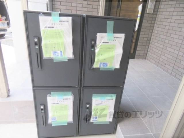 宅配ボックス