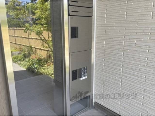 宅配ボックス