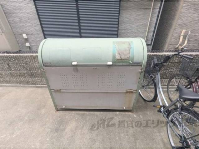 ゴミ置き場