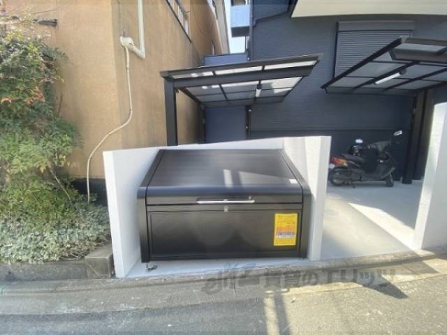 ゴミ置き場