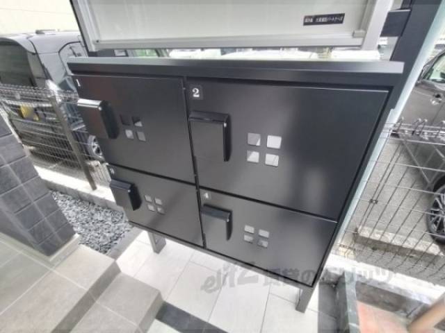 宅配ボックス